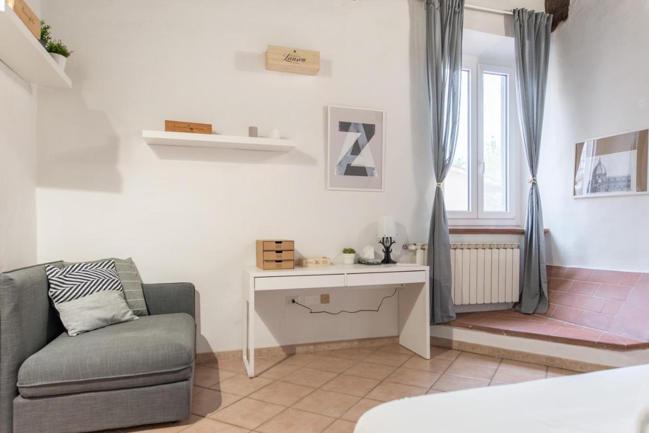 2 Rooms Next To A Market And Piazza Santa Croce - Homeunity Florenţa Exterior foto