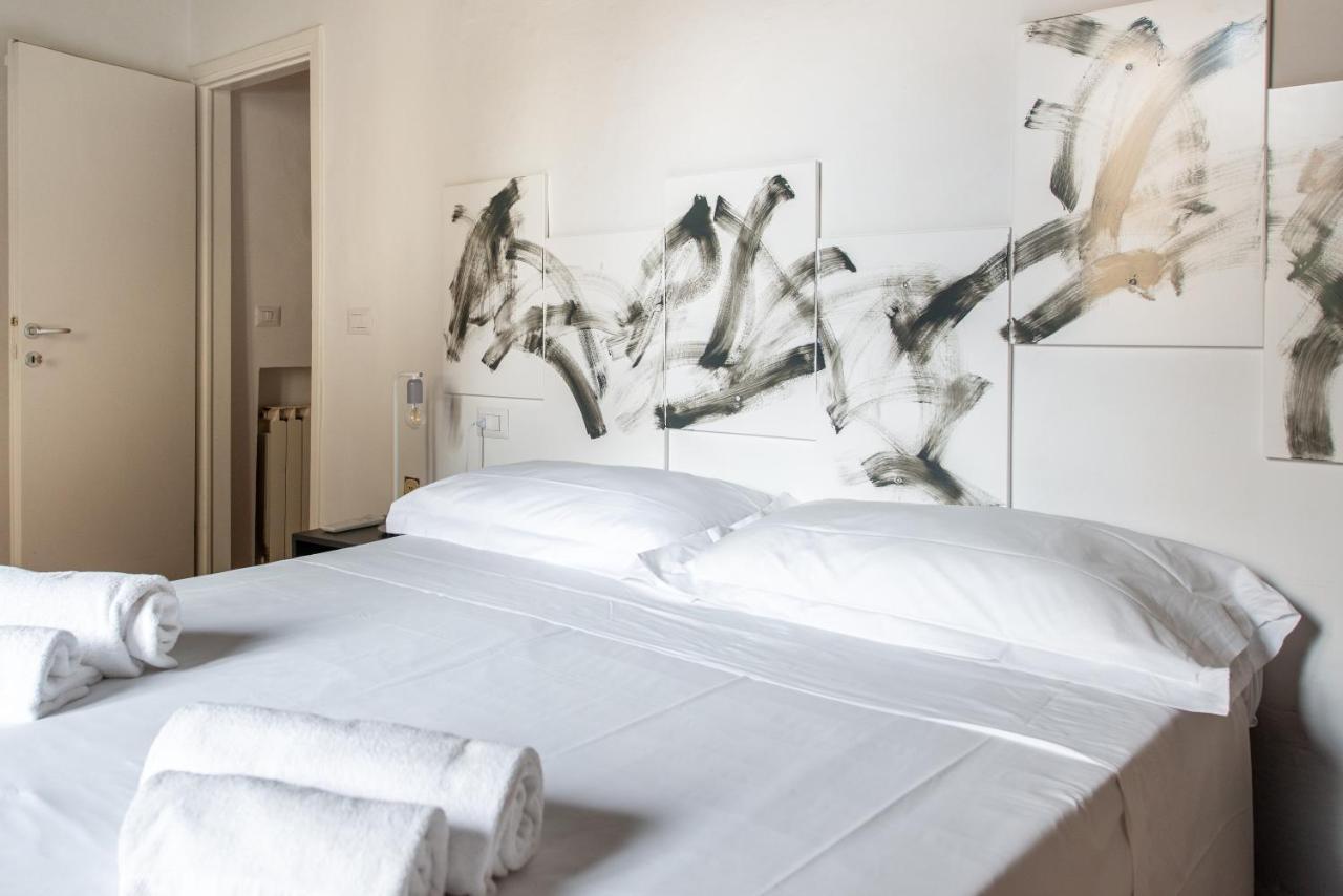 2 Rooms Next To A Market And Piazza Santa Croce - Homeunity Florenţa Exterior foto